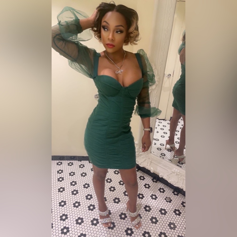 Emerald Sheer Sleeve Dress
